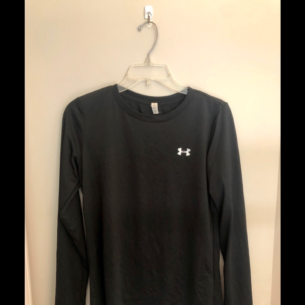 NEVER WORN Black Under Armour Compression Shirt